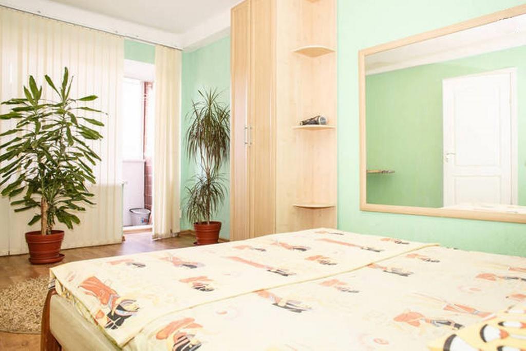 Apartment On Sobornyi Avenue Zaporizhia Екстериор снимка